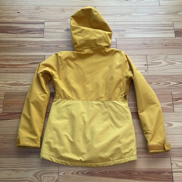 Volcom Women’s Ashler Insulated Snow Jacket - Picture 2 of 6